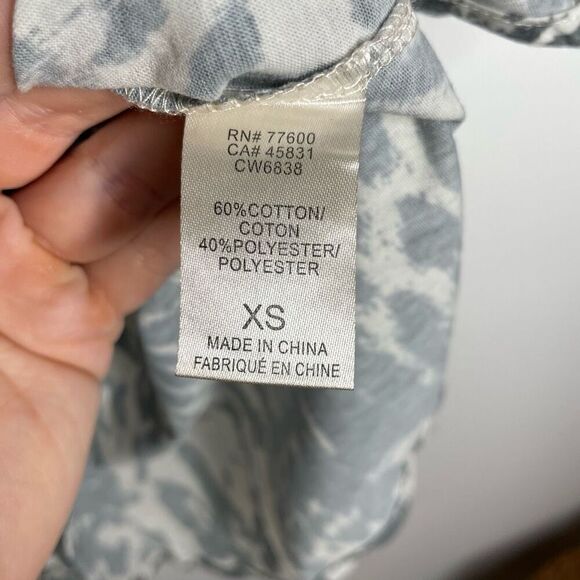 New Chaser AC/DC Band Logo Tank Leopard Cheetah Print Women XSmall White Gray Xs - Picture 6 of 8